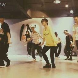 穿越舞蹈视频,揭秘舞蹈视频中的奇幻之旅