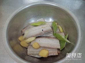 凉鱼的做法视频教程,家常美味，简单易学